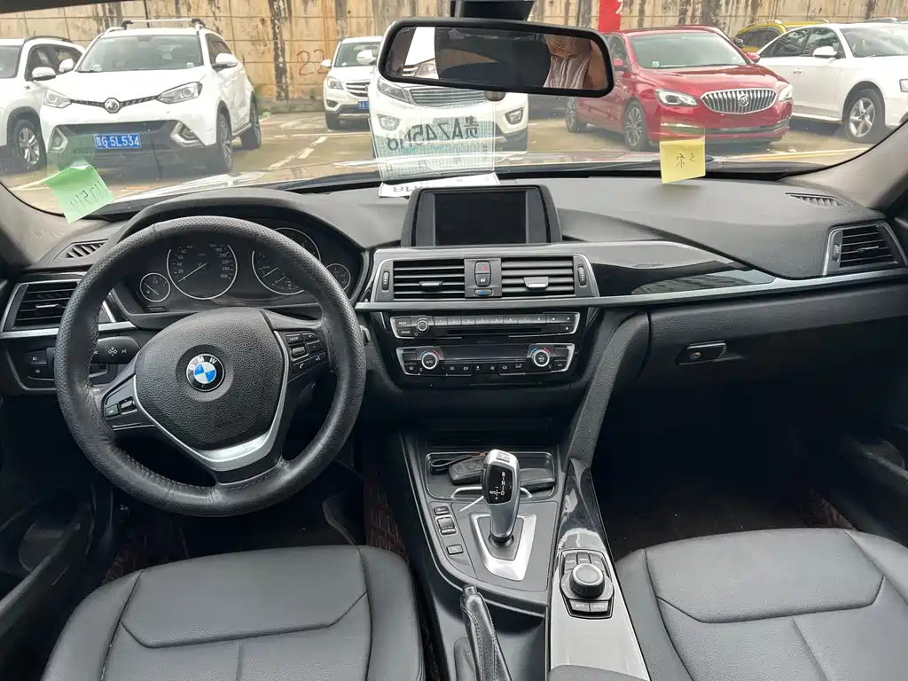 BMW 3 Series 2017