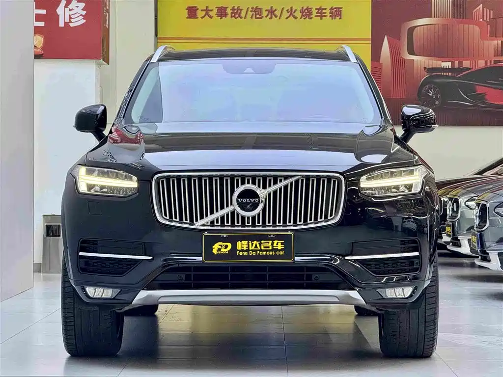 Volvo XC90 2015 — фото 2