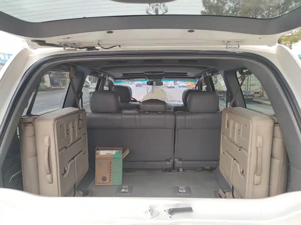 Toyota Land Cruiser 2008 — фото 10