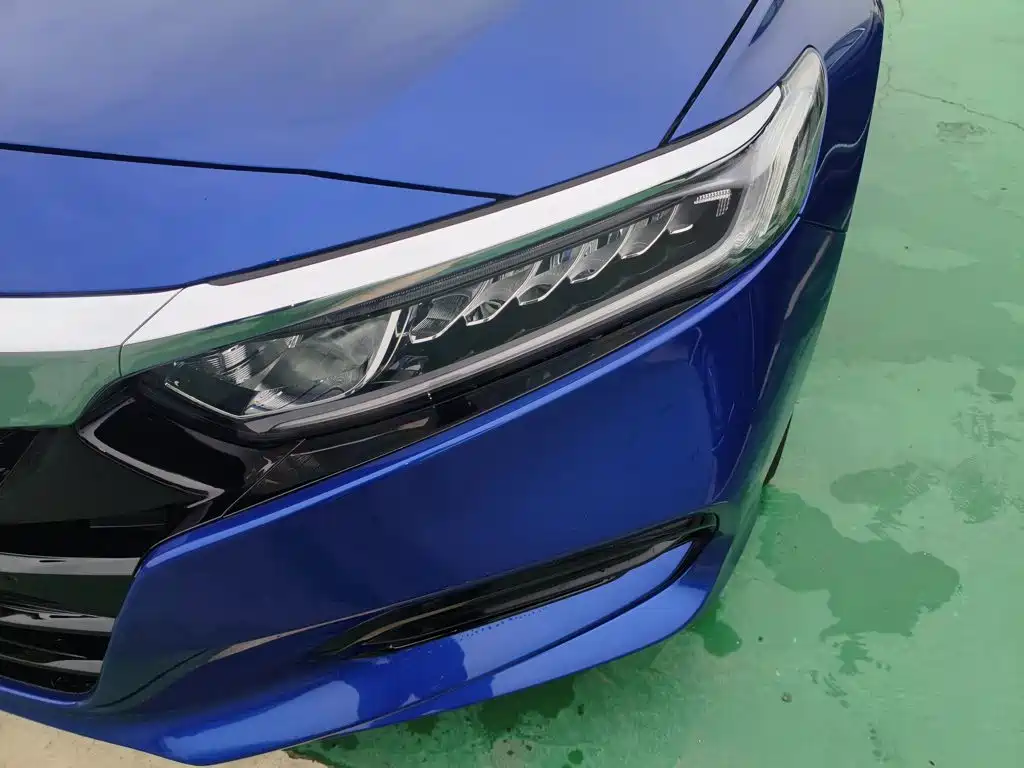 Honda Accord 2020 — фото 18