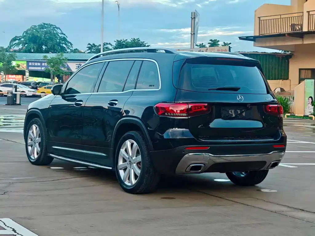 Mercedes-Benz GLB 2020