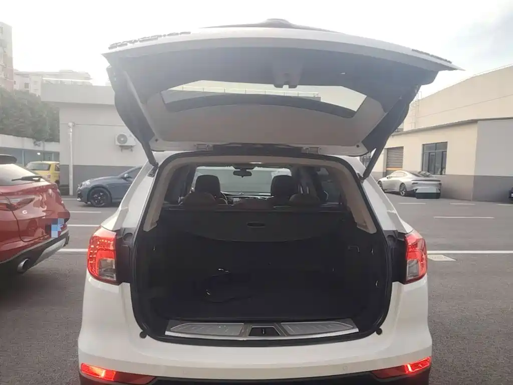 Buick Envision Plus 2017 — фото 19