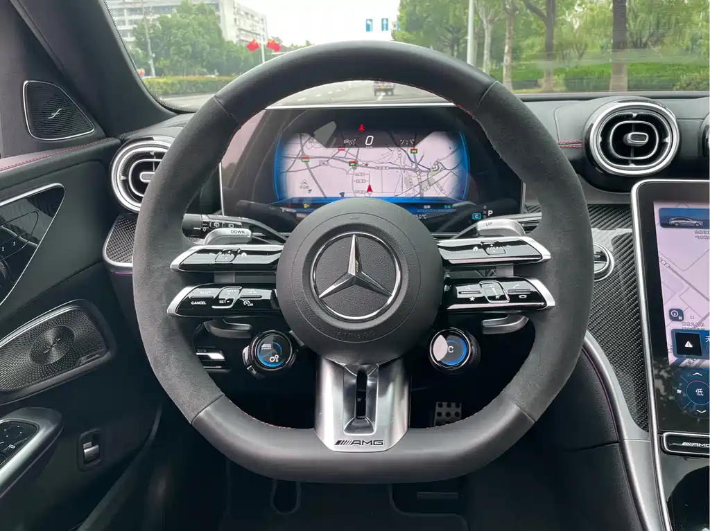 Mercedes-Benz C-Class AMG 2024 — фото 13