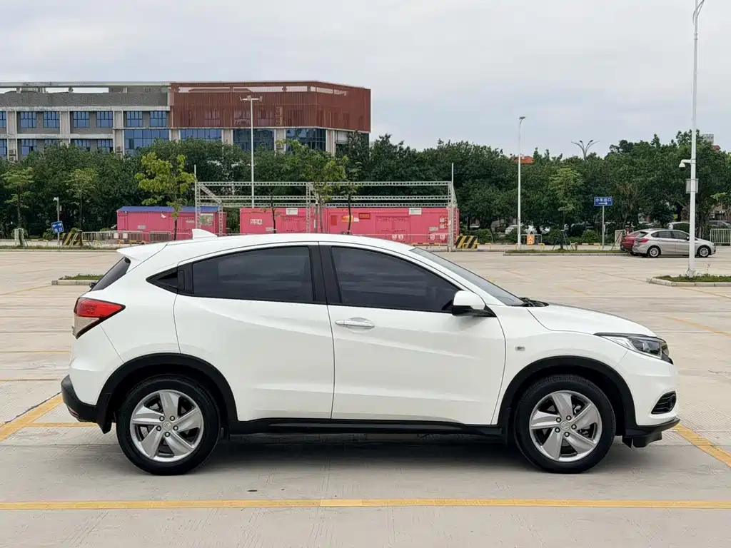 Honda Vezel 2021