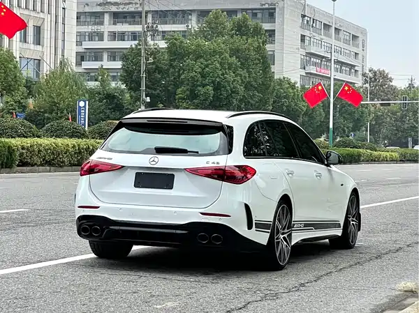 Mercedes-Benz C-Class AMG 2023