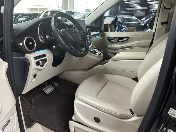 Mercedes-Benz V-Class 2020