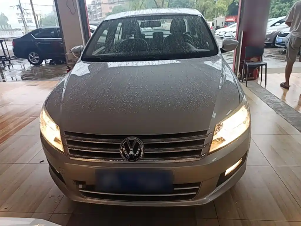Volkswagen Santana 2016