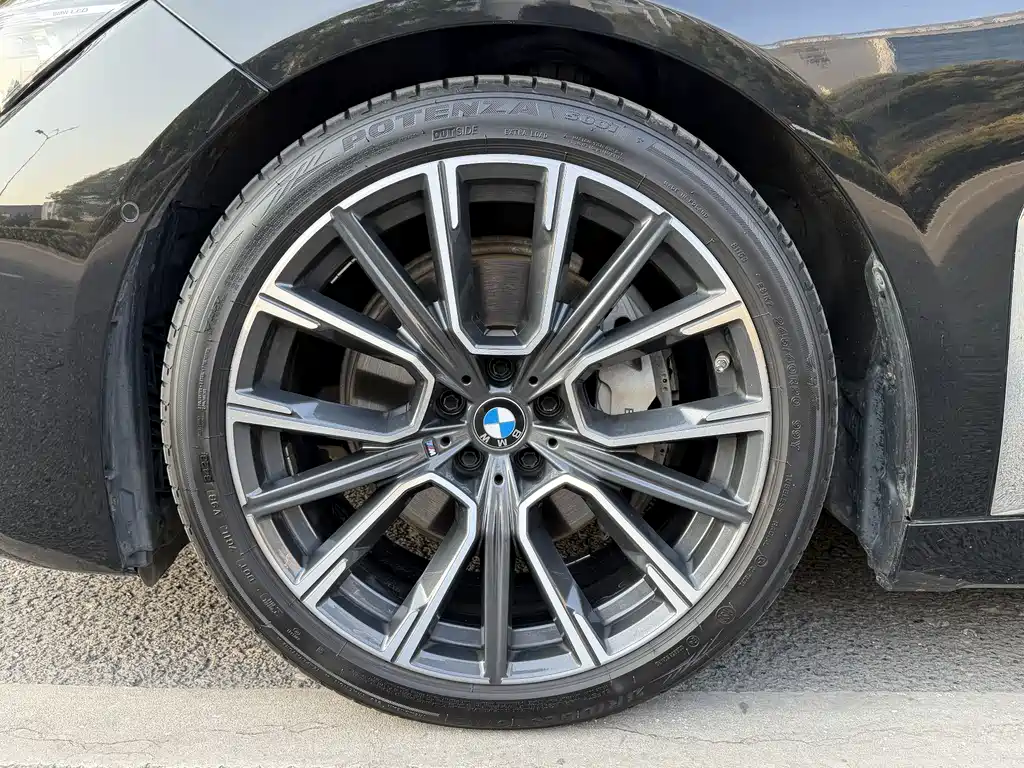 BMW 7 Series 2020 — фото 17
