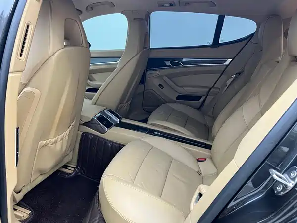 Porsche Panamera 2010