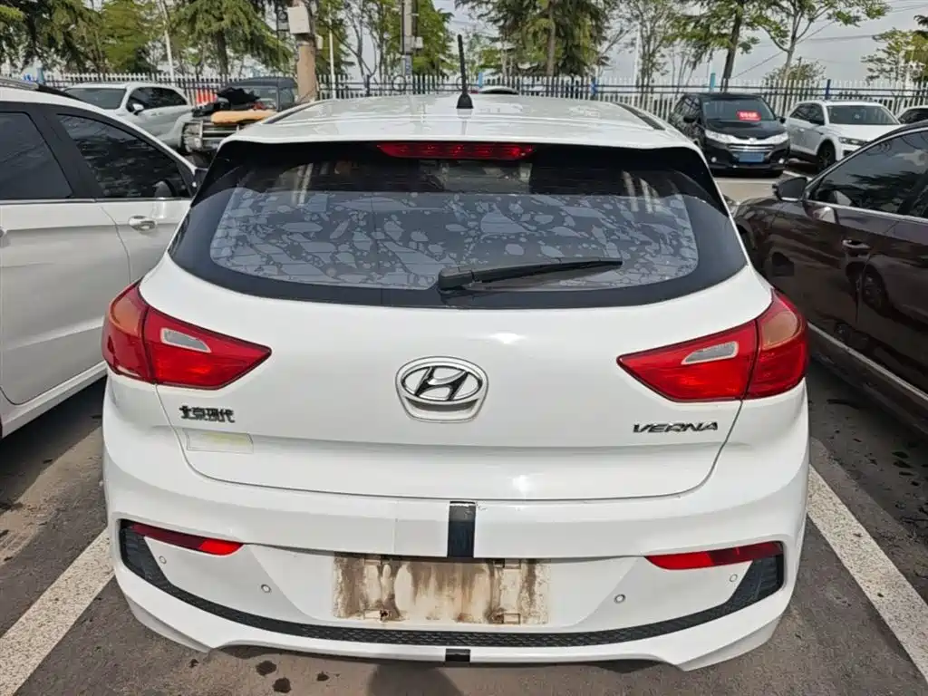 Hyundai Verna RV 2018 — фото 4