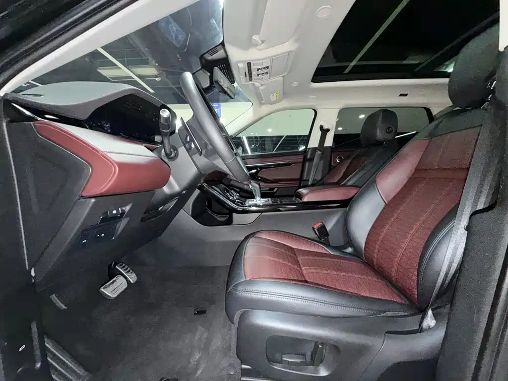 Land Rover Evoque 2022 — фото 7