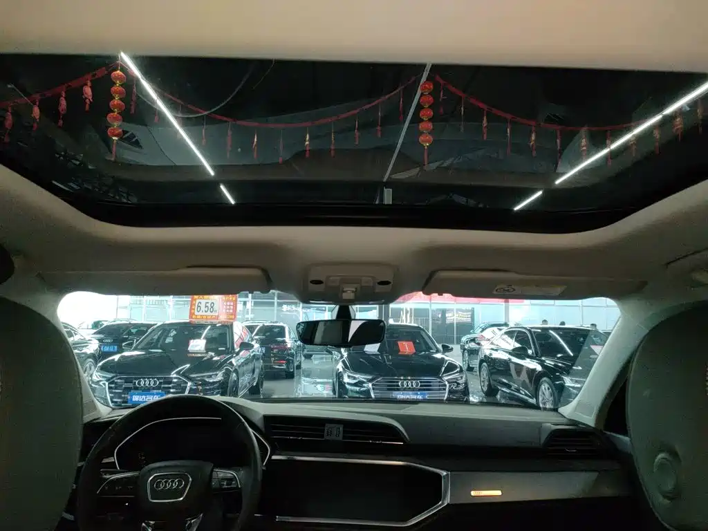Audi Q3 Sportback 2021 — фото 16