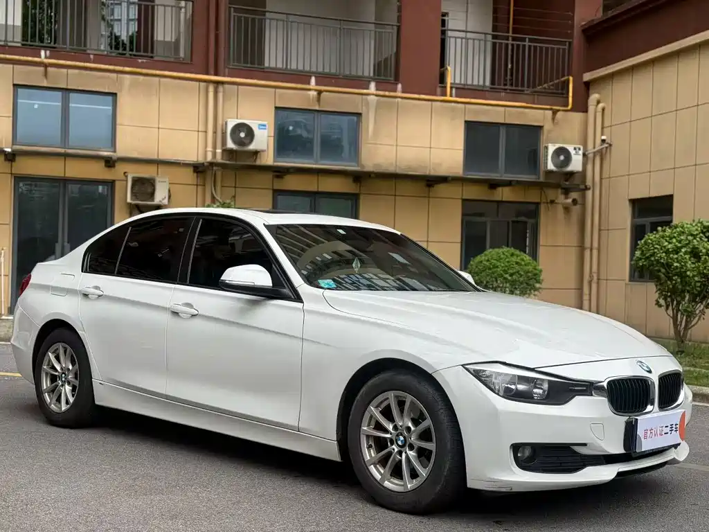 BMW 3 Series 2015 — фото 3