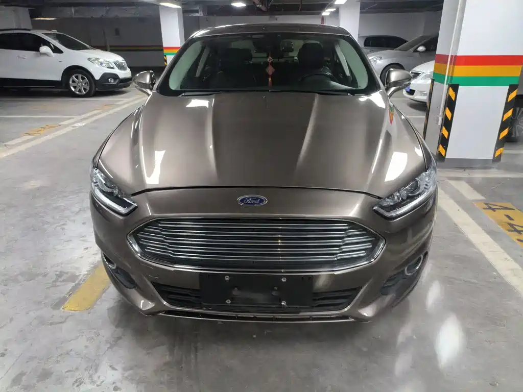 Ford Mondeo 2015 — фото 3