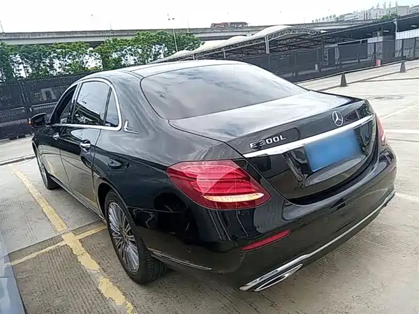 Mercedes-Benz E-Class 2020
