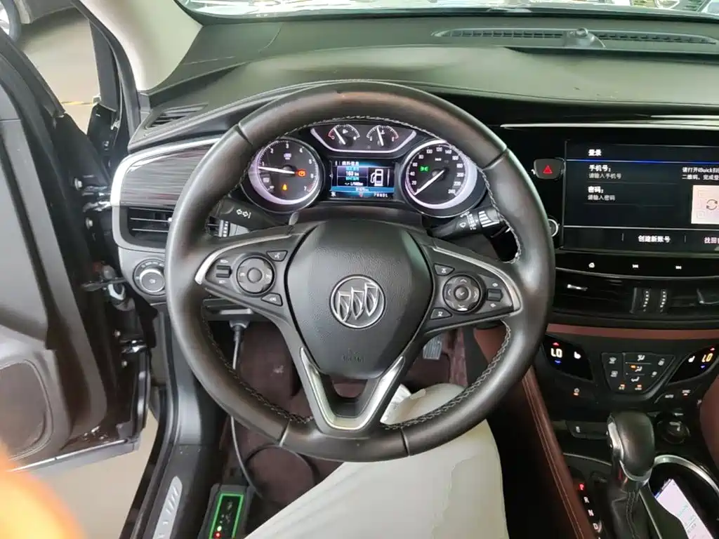 Buick Envision Plus 2020 — фото 11