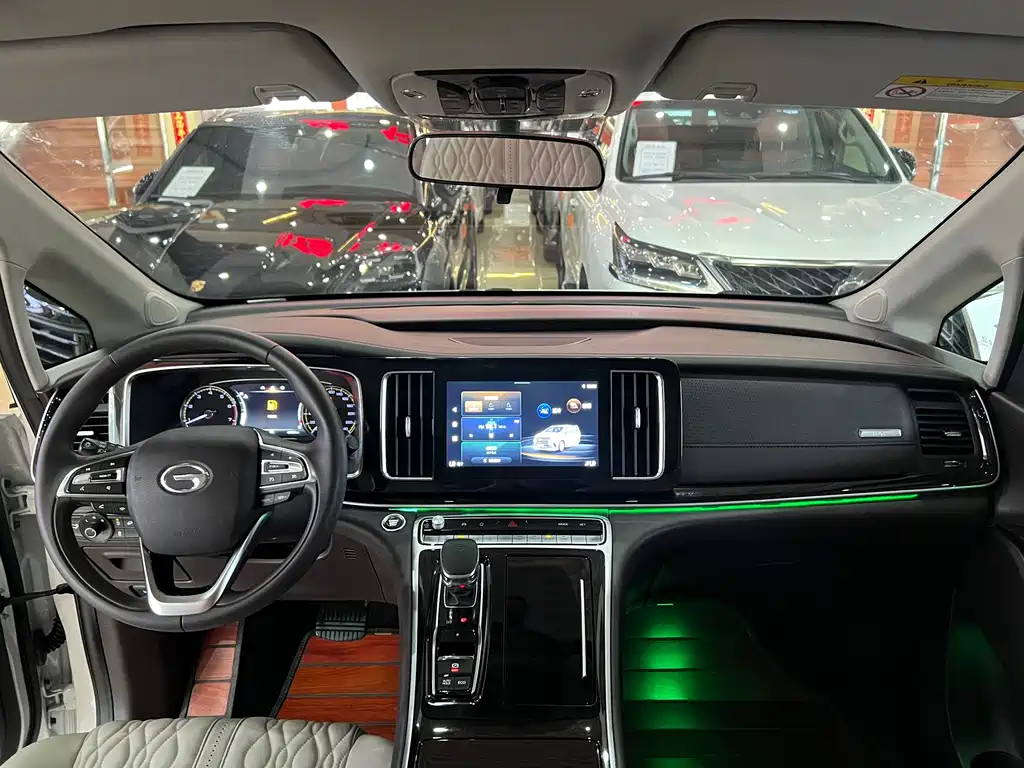 GAC Motor Trumpchi M8 2020 — фото 10