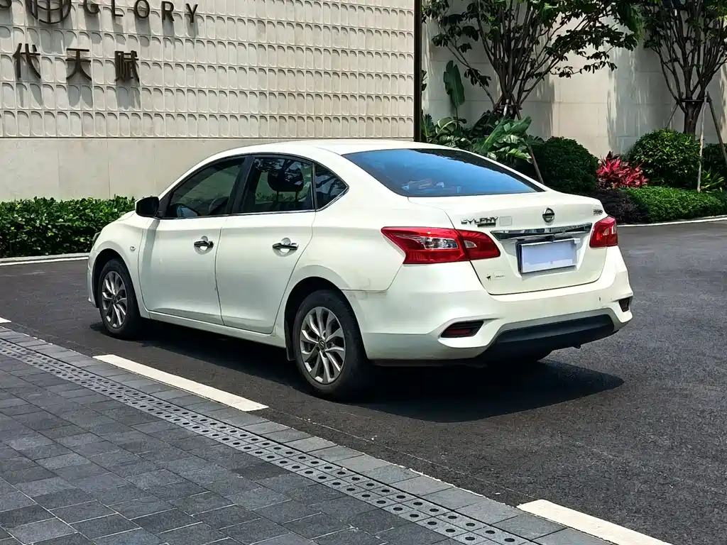 Nissan Sylphy 2021 — фото 6