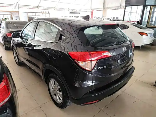 Honda Vezel 2017