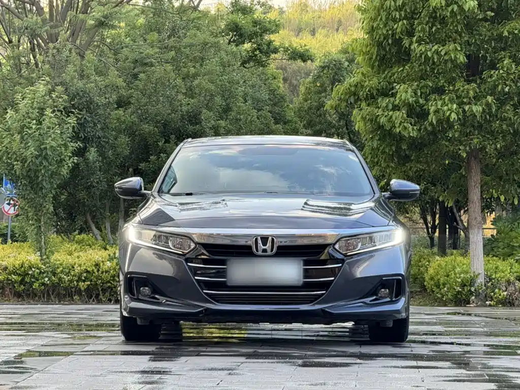 Honda Accord 2022 — фото 24