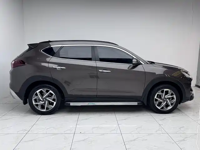 Hyundai Tucson 2020 — фото 2