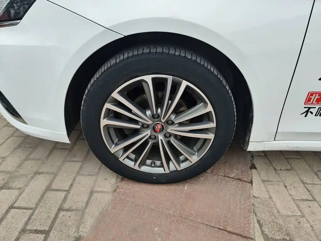 Roewe i6 Classic 2019 — фото 23