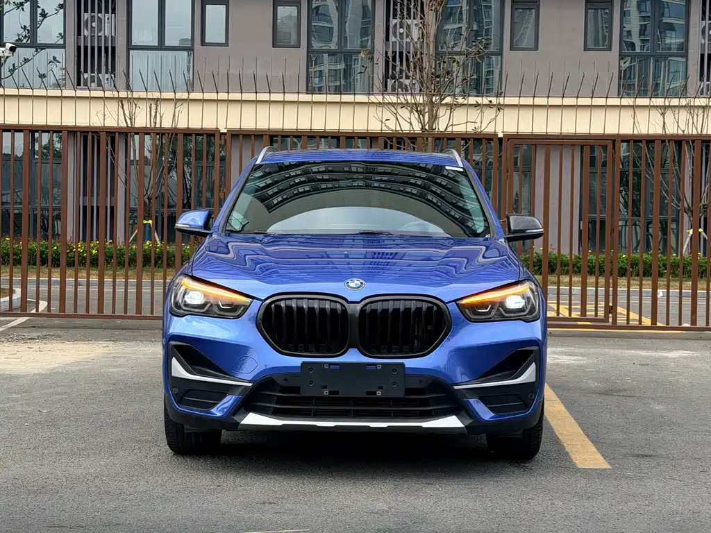 BMW X1 2020 — фото 2