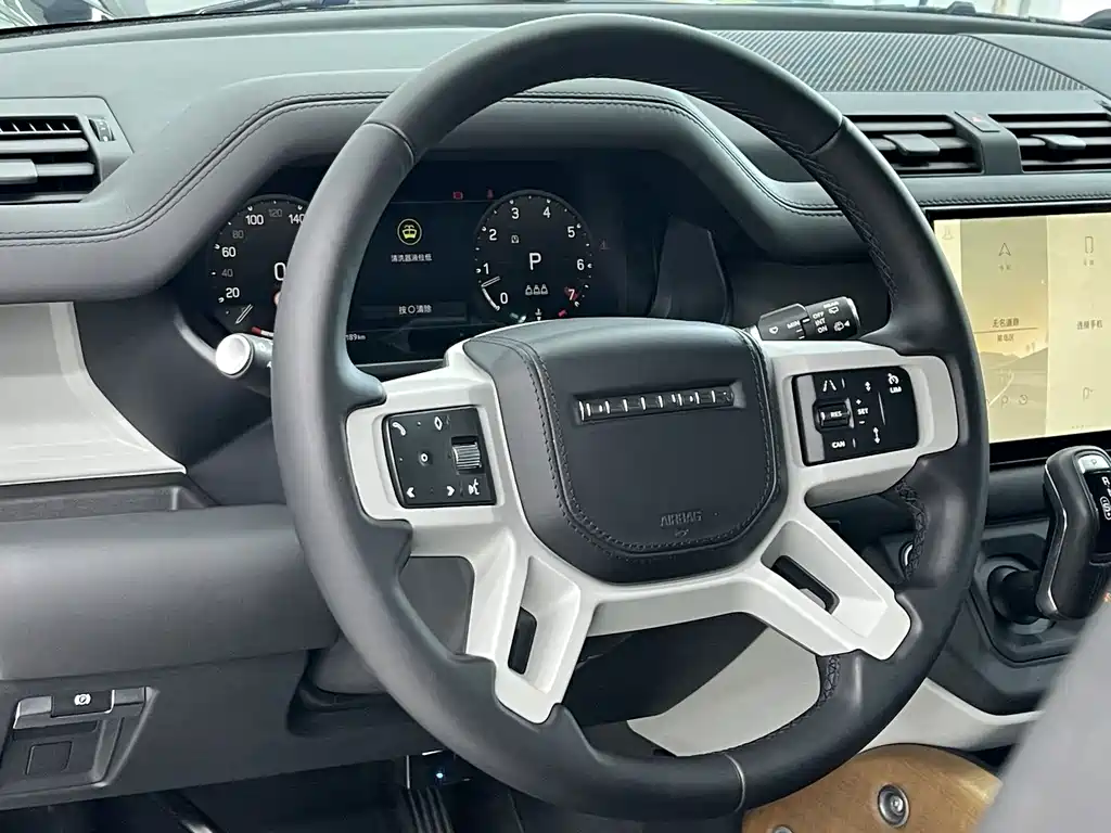 Land Rover Defender 2022 — фото 12