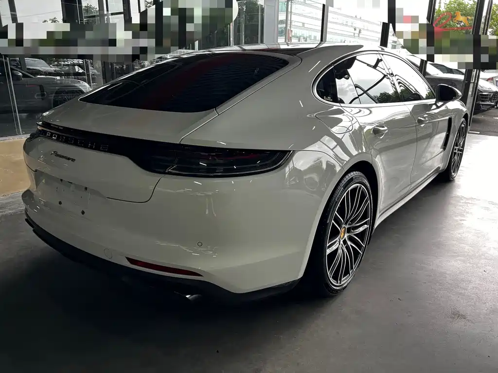 Porsche Panamera 2022 — фото 21