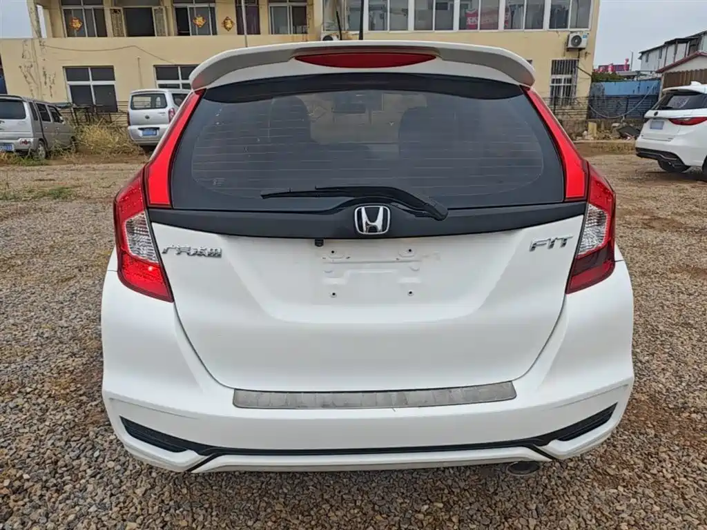 Honda Fit 2019 — фото 6