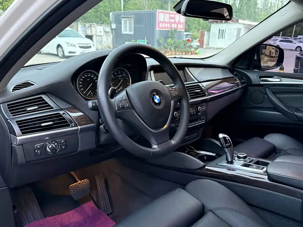 BMW X6 2014 — фото 10