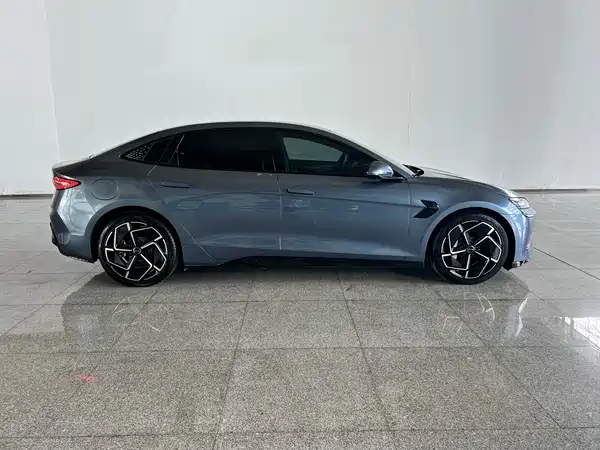 BYD Seal 2022