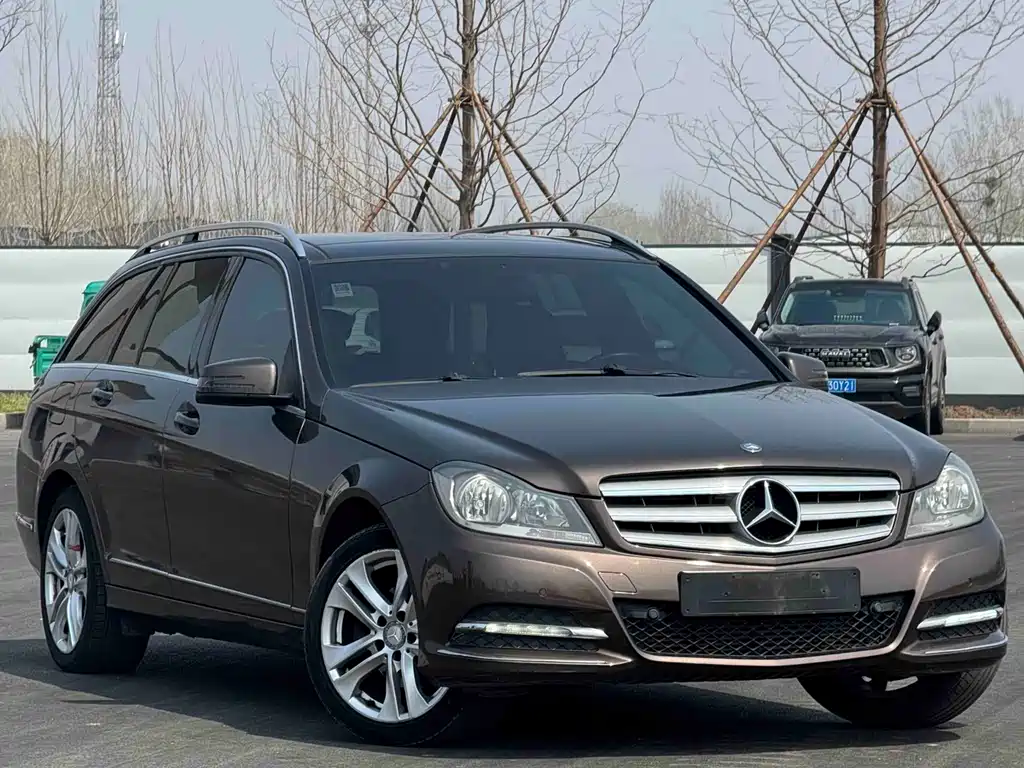 Mercedes-Benz C-Class 2015 — фото 3
