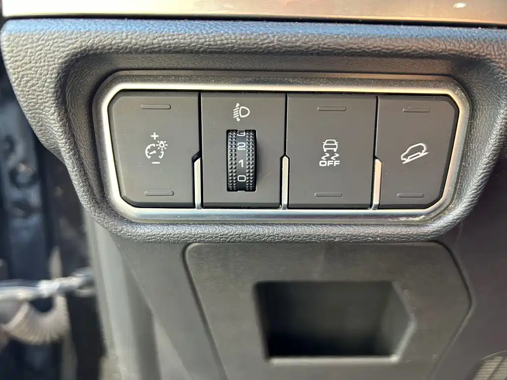 Haval H6 2023 — фото 17
