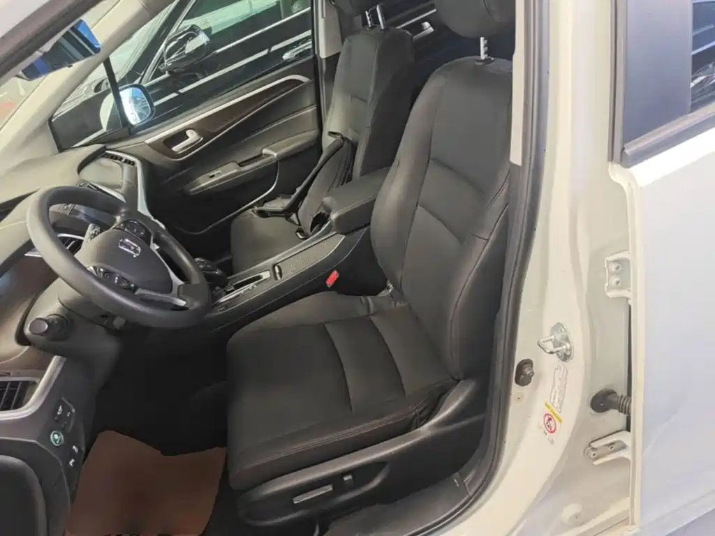 Honda Jade 2015 — фото 15