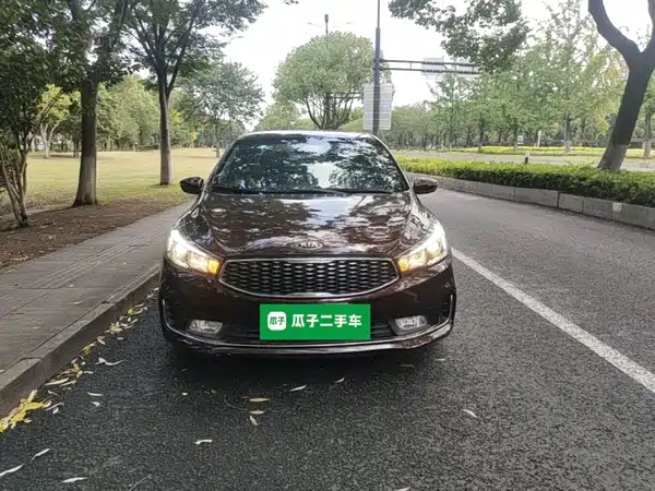 Kia K3 2016