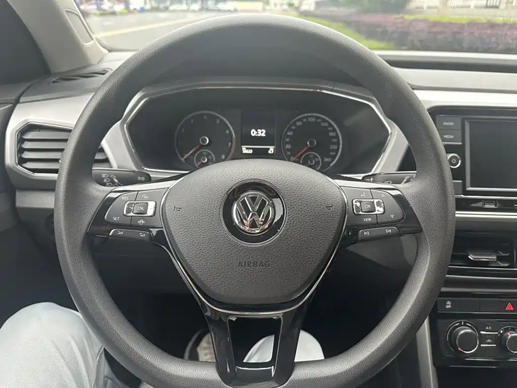 Volkswagen T-Cross 2020