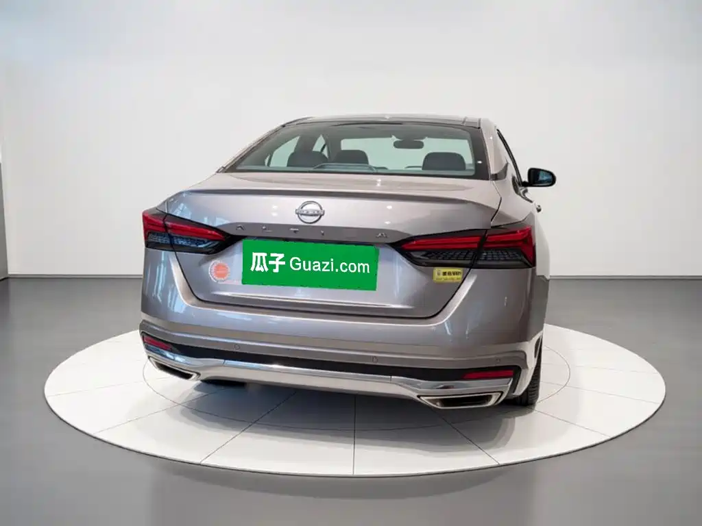 Nissan Teana 2022 — фото 10