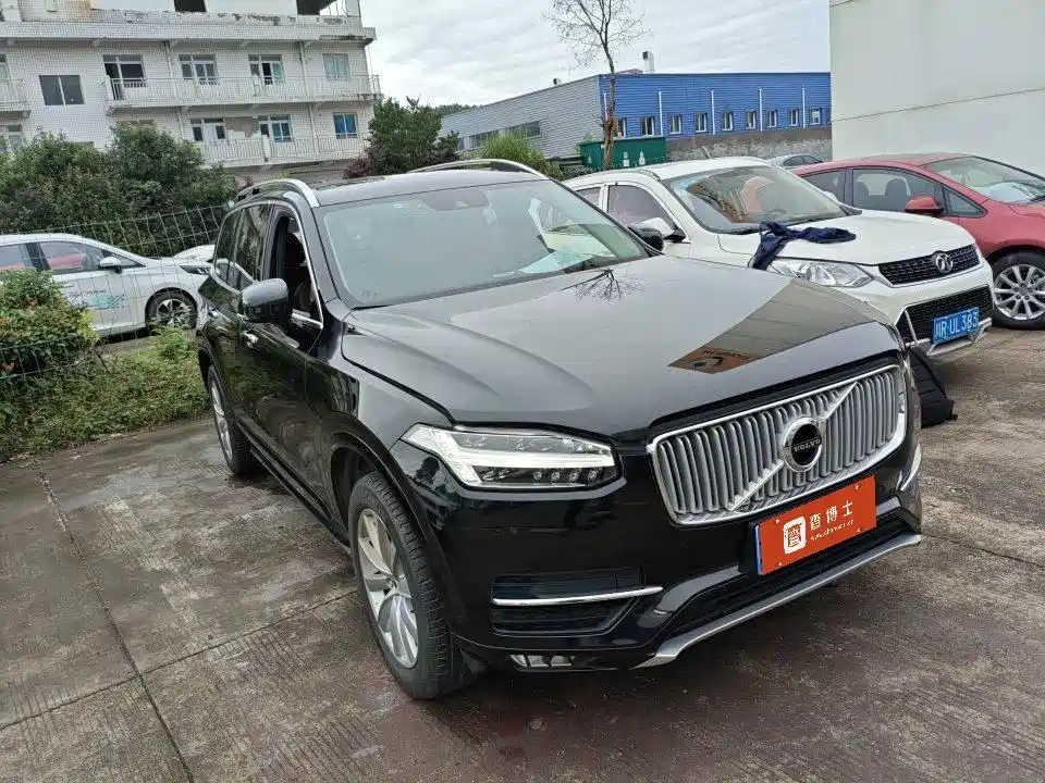 Volvo XC90 2018