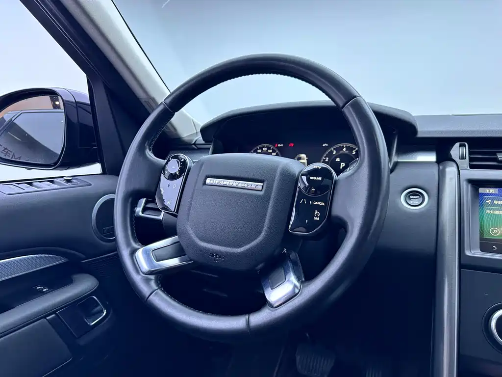 Land Rover Discovery 2019 — фото 10