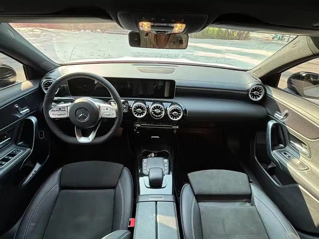 Mercedes-Benz A-Class 2020 — фото 9
