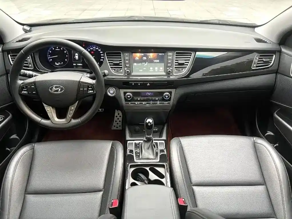 Hyundai Mistra 2016 — фото 4