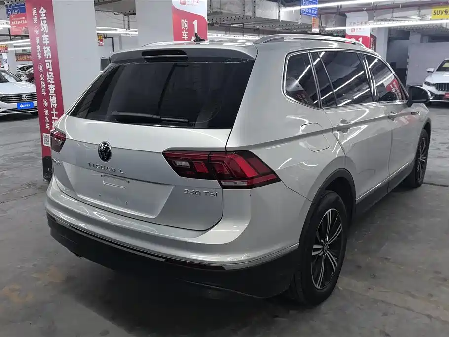 Volkswagen Tiguan L 2021 — фото 3