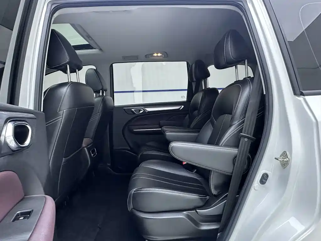 GAC Trumpchi M6 2022 — фото 9