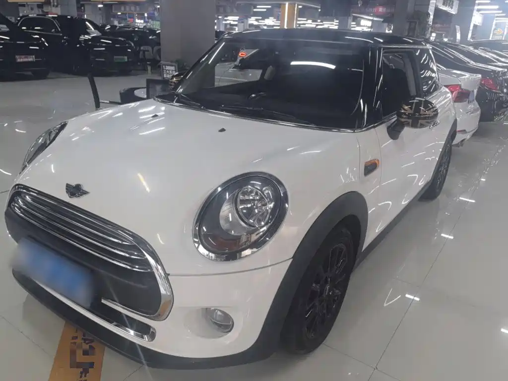 MINI Mini 2018