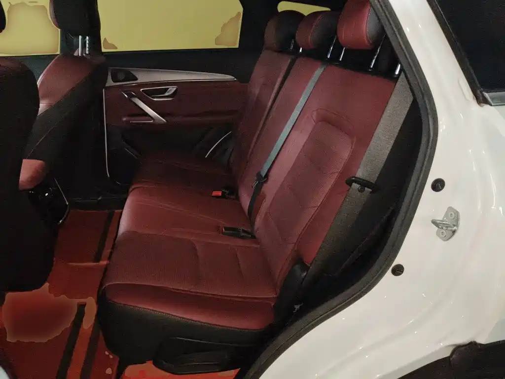 Jetour X70 PLUS 2023 — фото 17