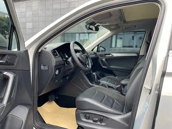 Volkswagen Tiguan L 2018