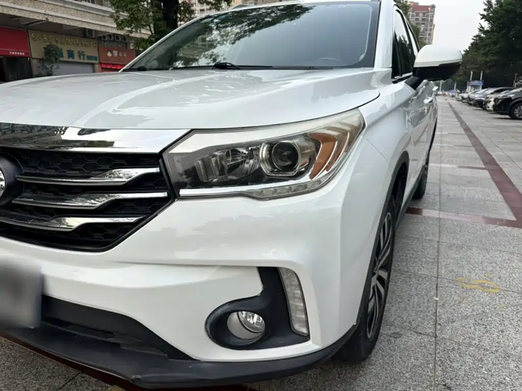 GAC Trumpchi GS4 2018 — фото 16