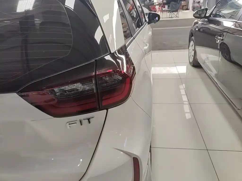 Honda Fit 2020 — фото 8