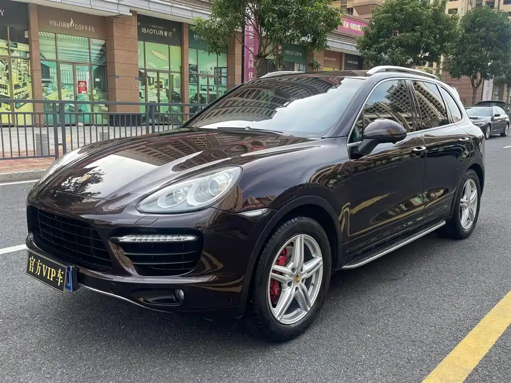 Porsche Cayenne 2014 — фото 2